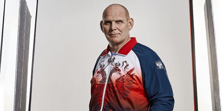 FORWARD ПОЗДРАВЛЯЕТ АЛЕКСАНДРА КАРЕЛИНА С ДНЕМ РОЖДЕНИЯ
