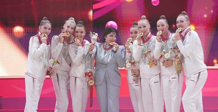 Россия – вперед!
