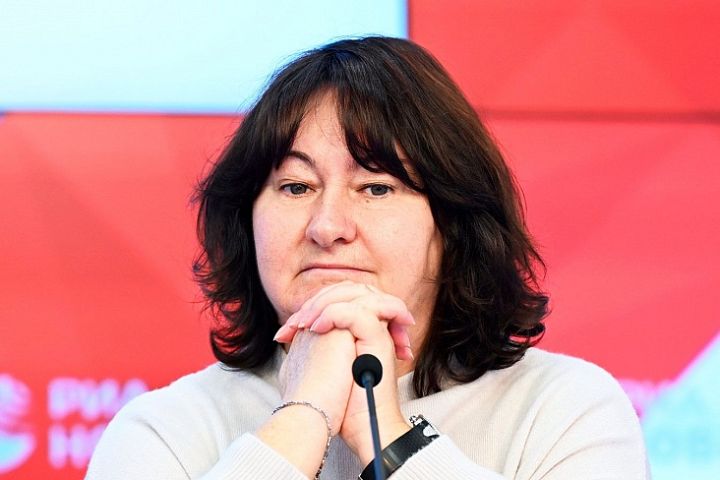 Поздравляем с днем рождения президента Федерации лыжных гонок России Елену Вяльбе